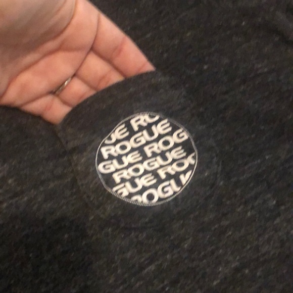Rogue Pocket T- Shirt, for workout / everyday, Med - Picture 3 of 6